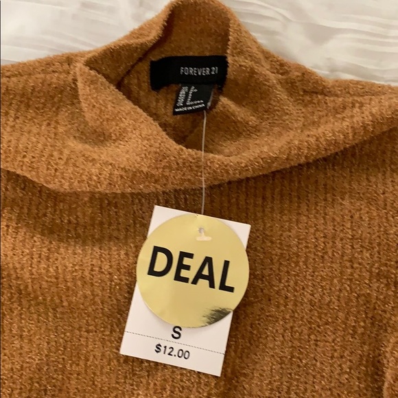 NWT Forever 21 Crop - Picture 4 of 4